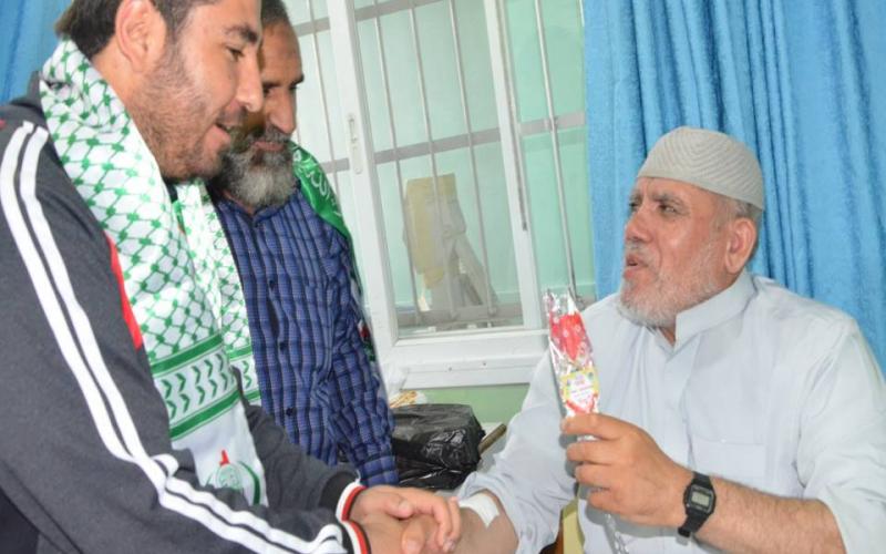 صور: الكتلة تزور المرضى شمال القطاع