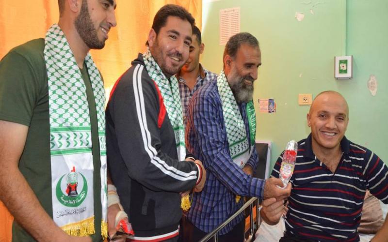 صور: الكتلة تزور المرضى شمال القطاع