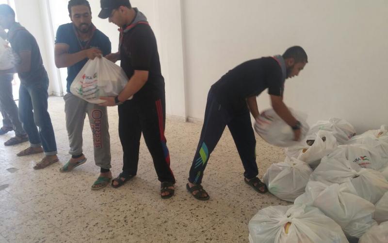 صور: سلة غذائية لفقراء غزة من"تيكا"التركية