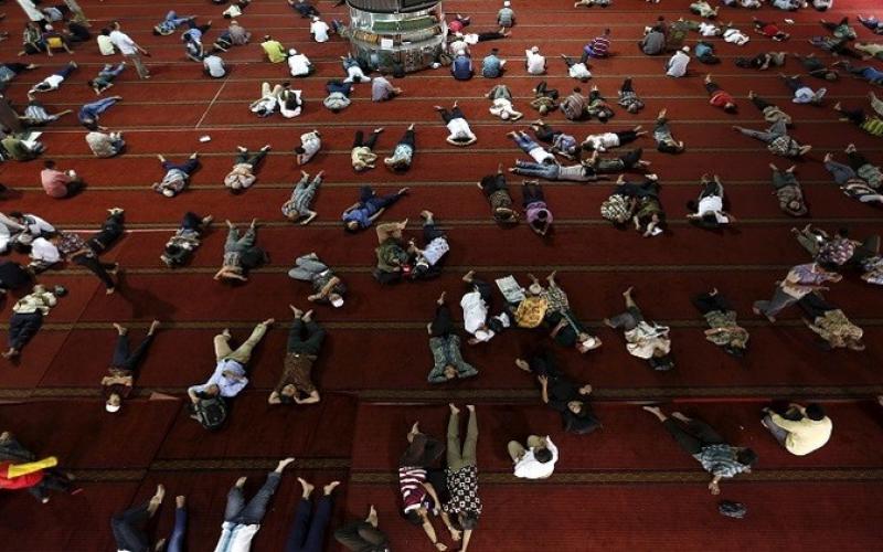 صور: أجواءٌ رمضانية في البلاد الإسلامية