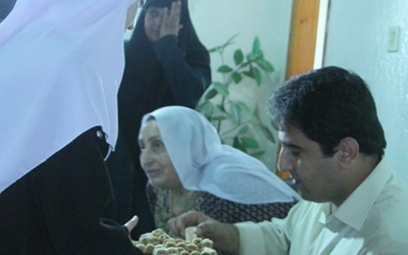 بالصور..الأولى على فلسطين تهدي تفوقها للأسرى