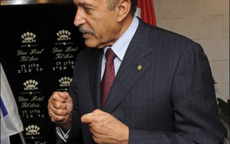بالصور والفيديو.. عمر سليمان سيرة ومسيرة
