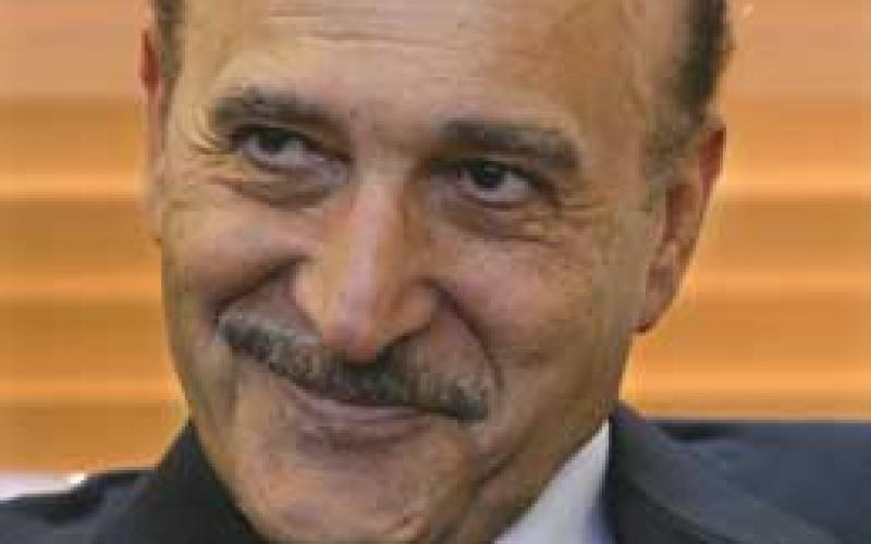 بن إليعازر: عمر سليمان أفضل من خدم (إسرائيل)