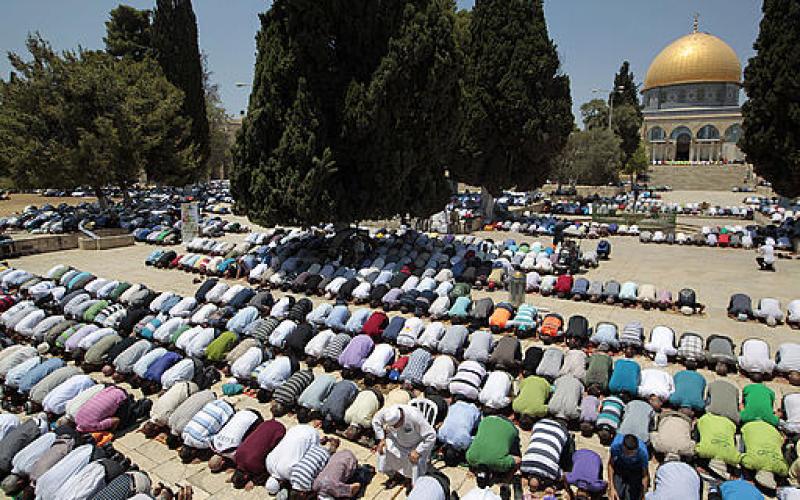 صور .. أجواء رمضانية بالقدس
