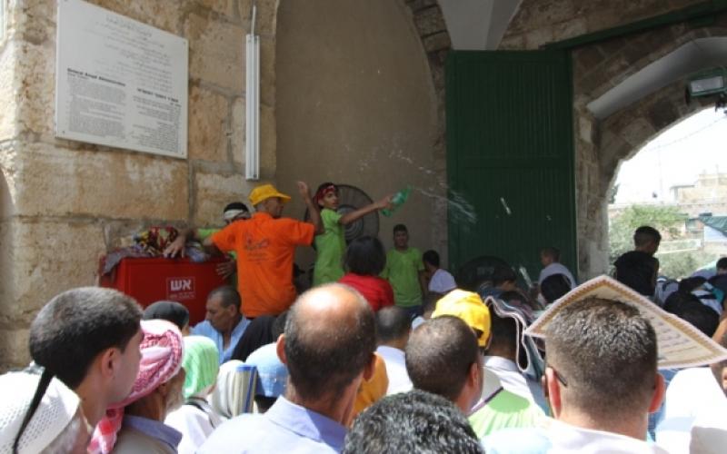 صور .. 250 ألف مصلٍ أدوا الجمعة في الأقصى