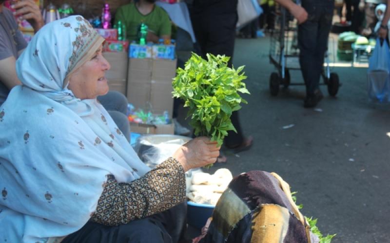 بالصور: أسواق غزة تتأهب لاستقبال رمضان