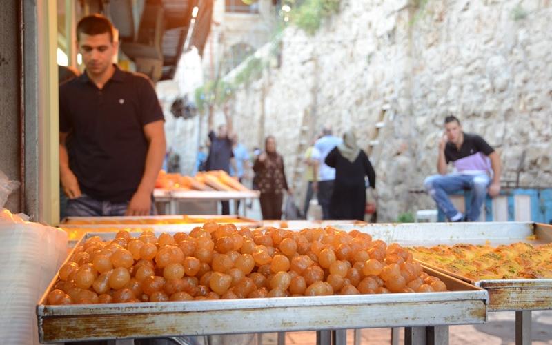 صور: أجواء رمضان في القدس