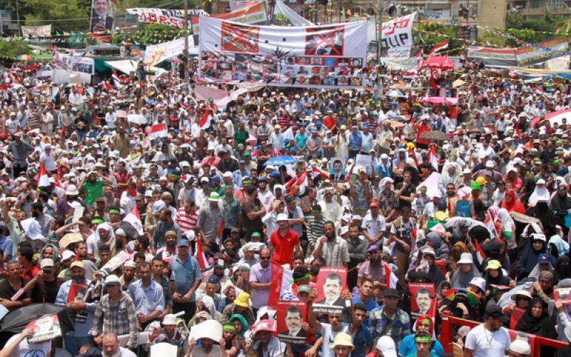 صور: الجمعة الأولى في رابعة العدوية