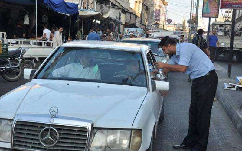 بالصور: "النقل" تُطلق حملة "لا تُسرع وإفطارك علينا"