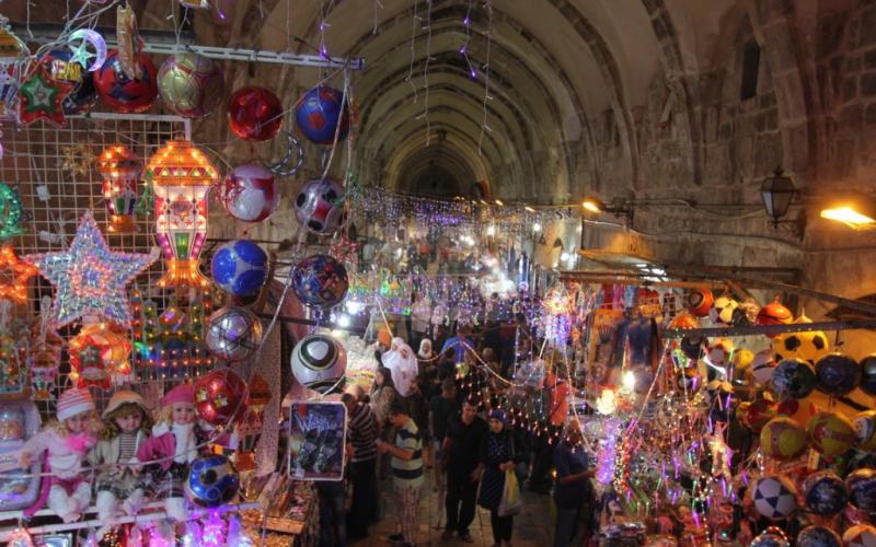 صور: الاحتلال يفسد زينة رمضان بالقدس