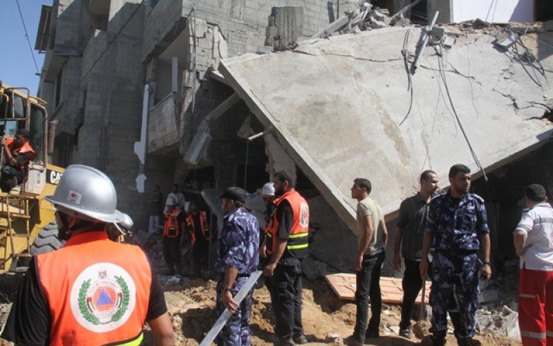 صور: شهداء وجرحى باستهداف منزل عائلة "كوارع"