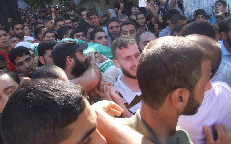 صور: جماهير الوسطى تشيع القسامي ياسين