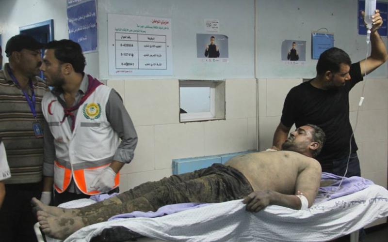 صور: وصول إصابات لمشفى الشفاء بغزة