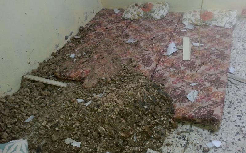 صور: أضرار بقصف الاحتلال منازل بالنصيرات