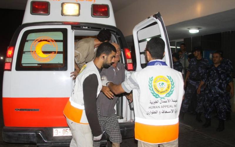 صور: شهيد بقصف سيارة صحفيين وسط غزة