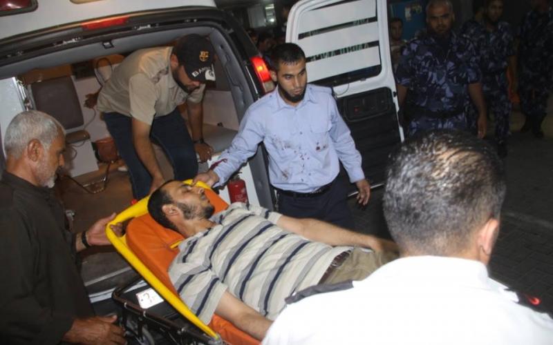 صور: شهيد بقصف سيارة صحفيين وسط غزة