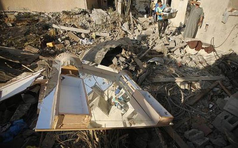 صور: مشاهد الدمار باستهداف منازل المواطنين