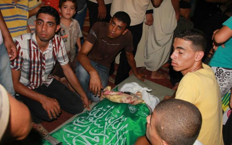 صور: تشييع شهداء عائلة النواصرة بالمغازي