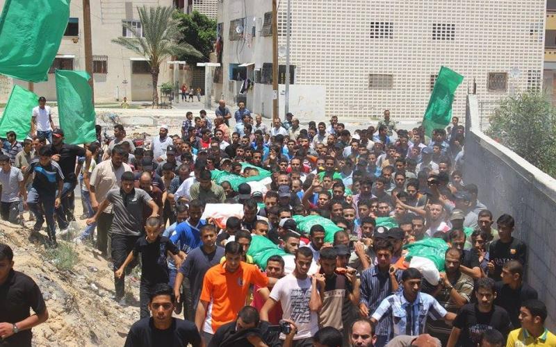 صور: تشييع جثامين آل "الحاج" بخانيونس