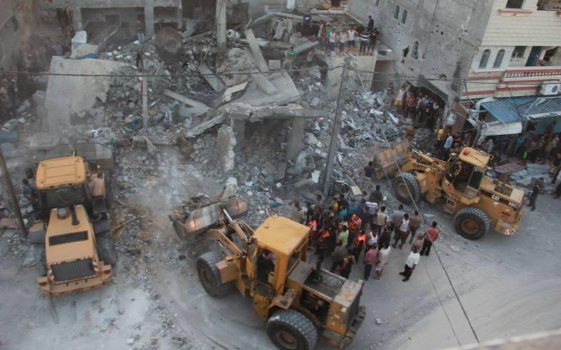 صور: قصف منزل "آل غنام" في رفح