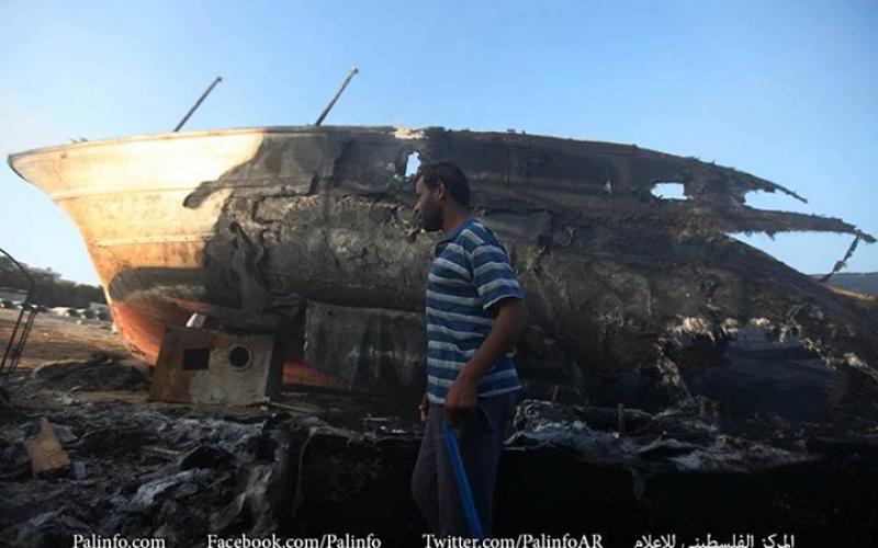 صور: استهداف الاحتلال لميناء غزة