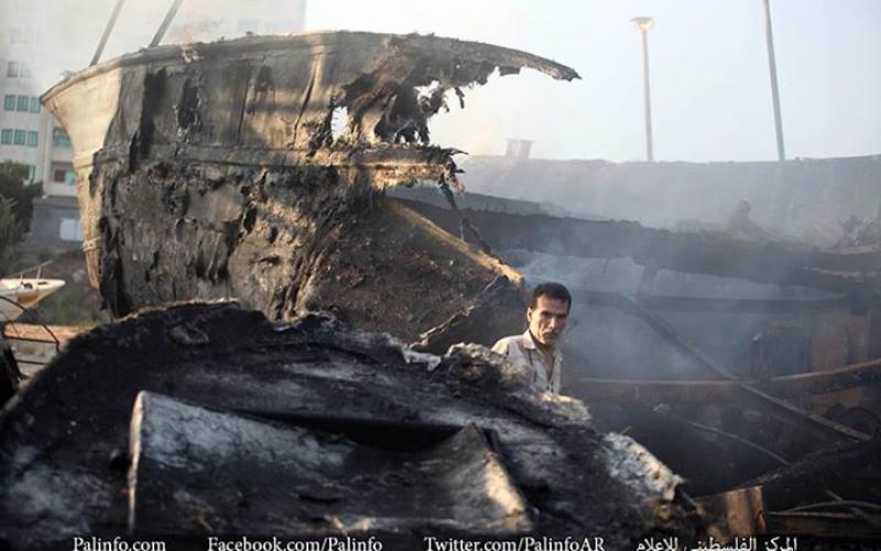 صور: استهداف الاحتلال لميناء غزة