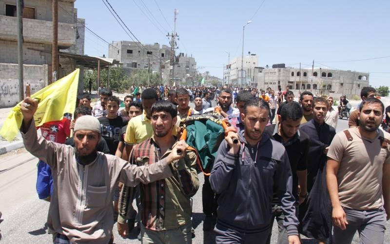 صور: الغزيون يشيعون شهدائهم