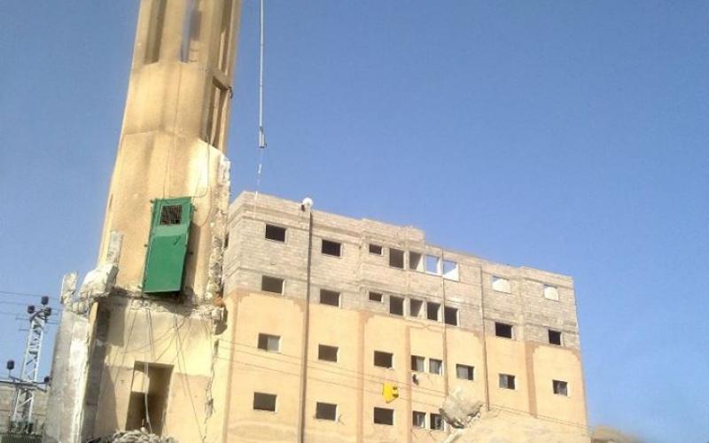 صور: قصف مسجد الفاروق بالنصيرات