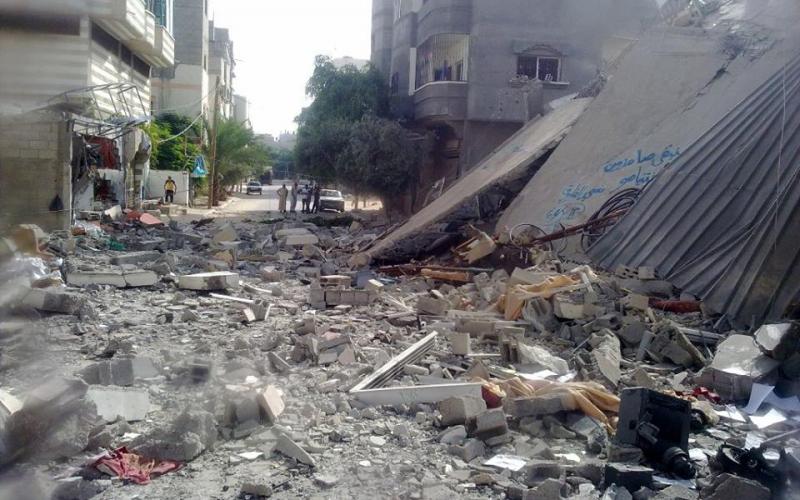 صور: قصف مسجد الفاروق بالنصيرات