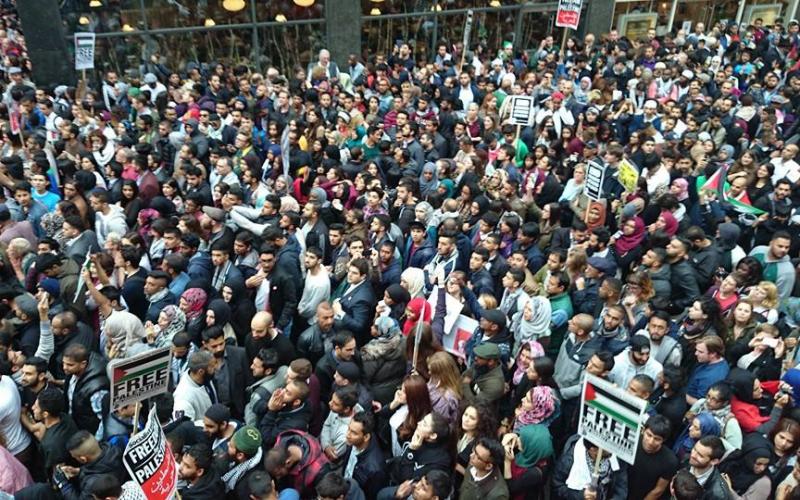 صور: آلاف يتضامنون مع غزة في لندن