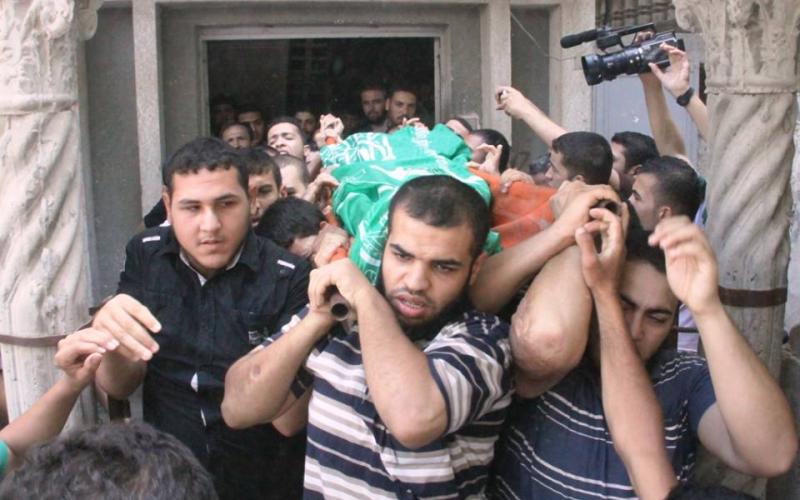 صور: تشييع ثلاثة شهداء بغزة