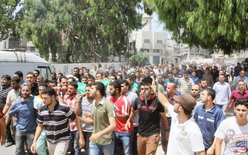 صور: تشييع ثلاثة شهداء بغزة
