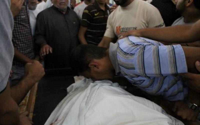 صور:تشييع جثمان الفتى زياد النجار بخانيونس