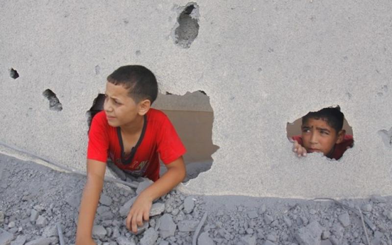 صور: تدمير مقر السجن المركزي برفح