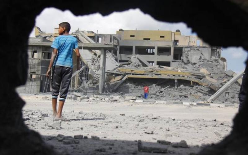 صور: تدمير مقر السجن المركزي برفح
