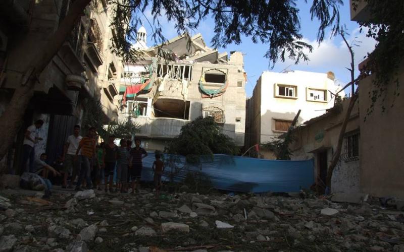 صور: قصف منزل عائلة "عيسى" في البريج