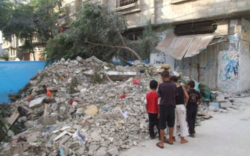 صور: قصف منزل عائلة "عيسى" في البريج