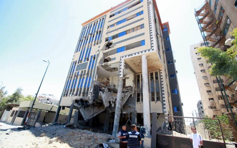 صور: استهداف مبنى الداخلية الجديد بالمقوسي