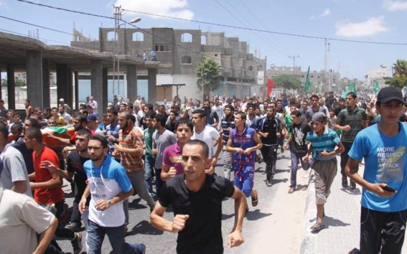 صور: رفح تودع خمسة من شهدائها