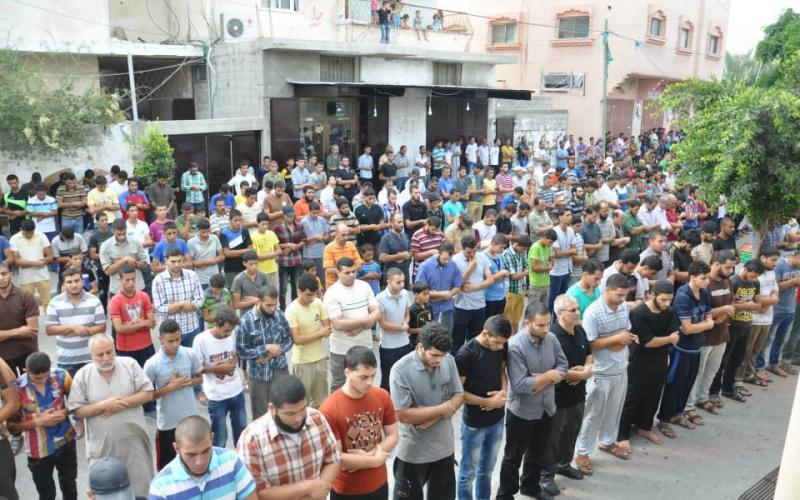 صور: تشييع جثامين 4 قساميين بدير البلح