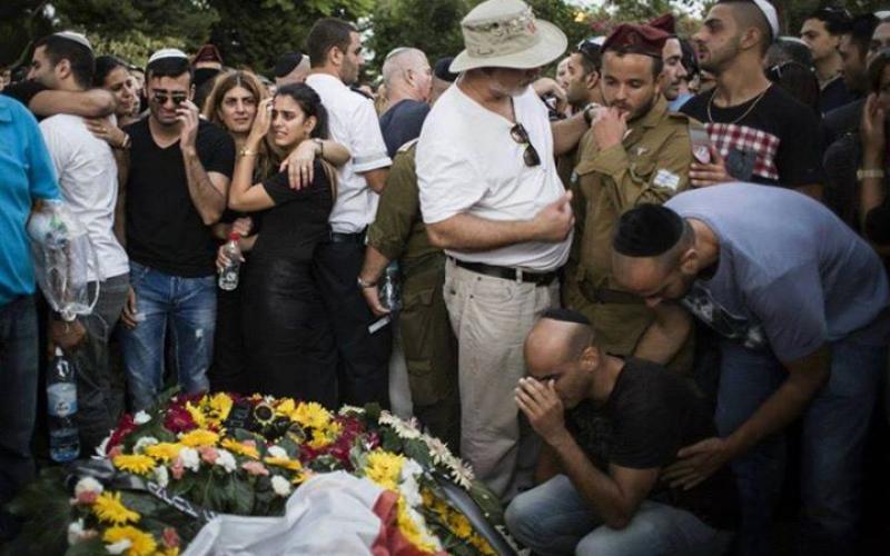 صور: بكاء وعويل جنود العدو بعد دفن قتلاهم