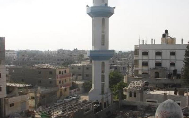 صور: قصف مسجد الفاروق برفح جنوب القطاع