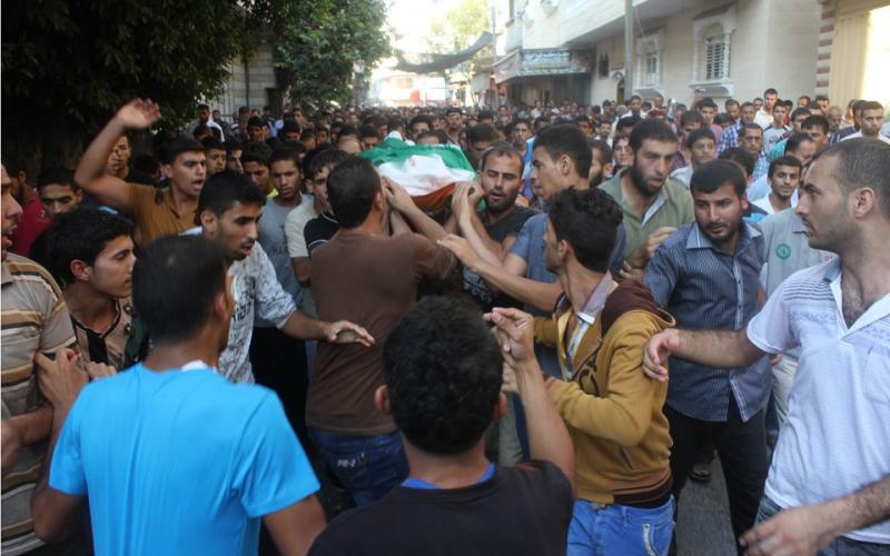 صور: تشييع جثمان الشهيد أحمد أبو صلاح