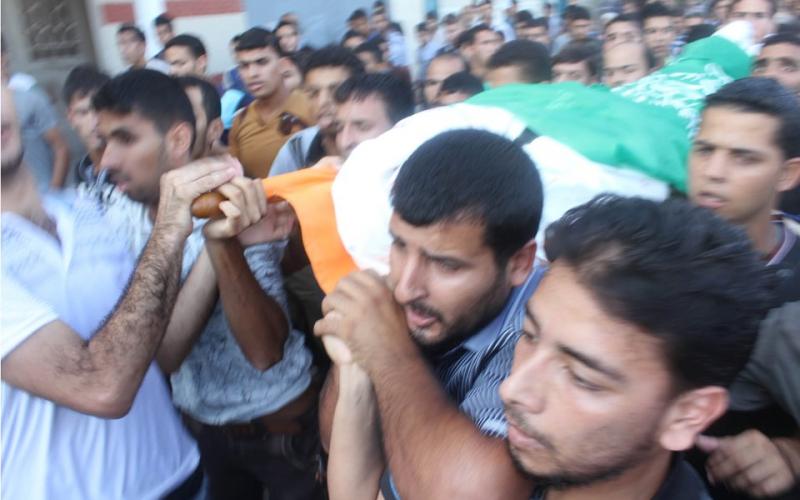 صور: تشييع جثمان الشهيد أحمد أبو صلاح
