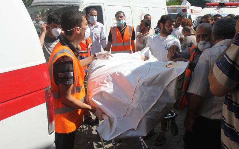 صور: وصول جثامين الشهداء لمجمع الشفاء