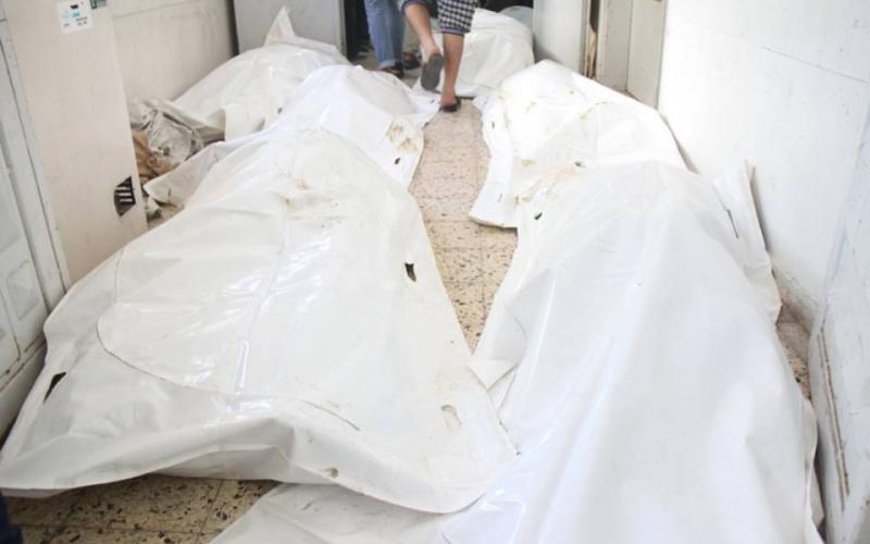 صور: وصول جثامين الشهداء لمجمع الشفاء