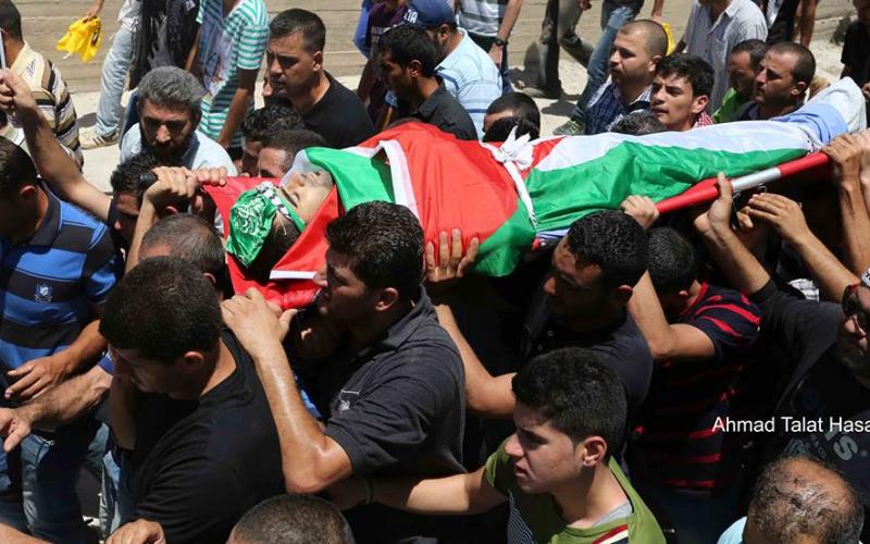 بالصور: الضفة تودّع شهداءها واستمرار المواجهات
