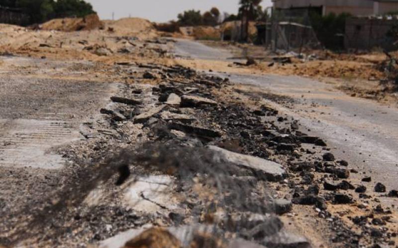 صور: دمار هائل في محيط مطار غزة الدولي