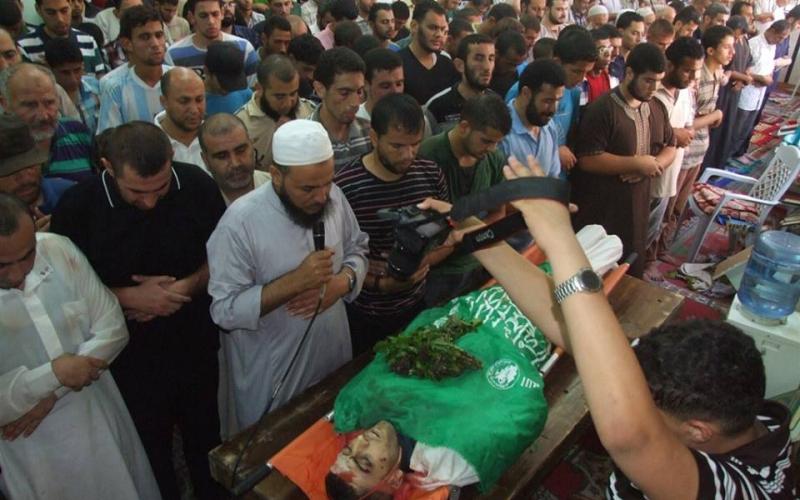 صور: تشييع جثمان الشهيد محمد هارون
