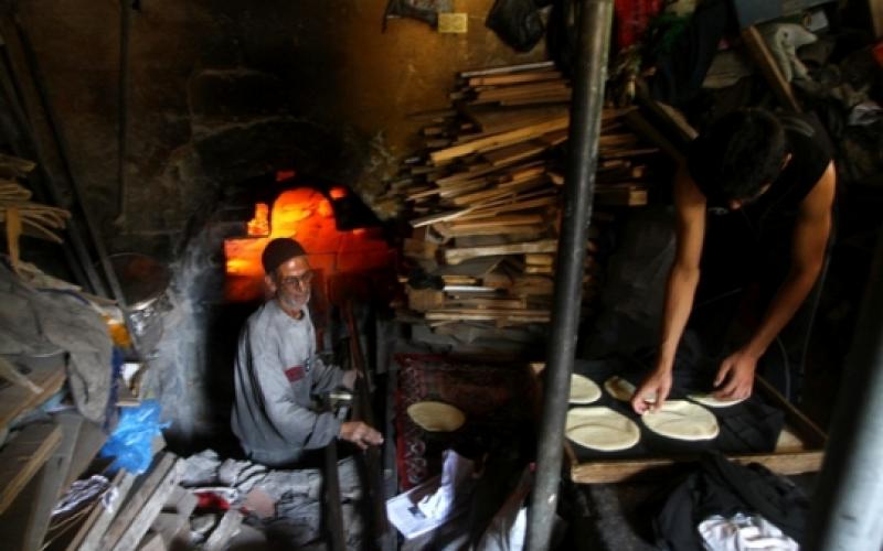 صور.. مخبز تقليدي في غزة